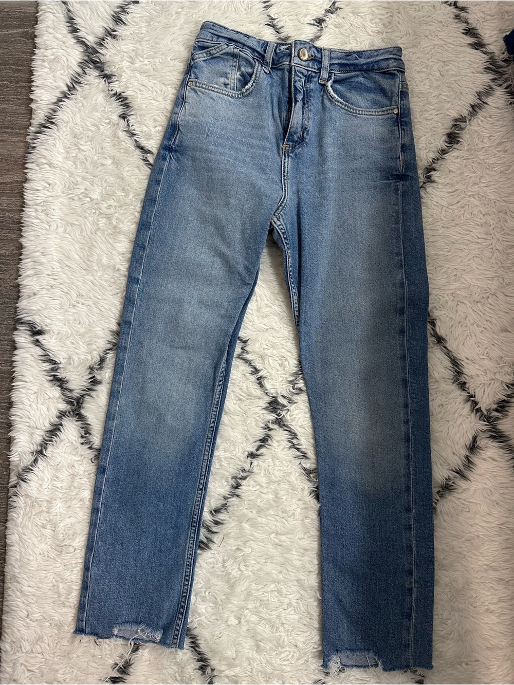 Zara Men Straight Jeans - Mid Blue Wash